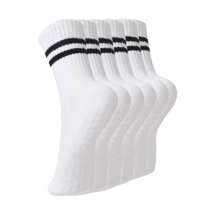 Pilates Socks with Grips for Women, 3 Pairs Womens Grippy Yoga Ballet Barre Hospital Gym Athletic Socks
